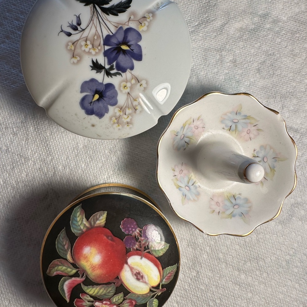 Three ceramic made in England and Limoges France jewelry boxes
